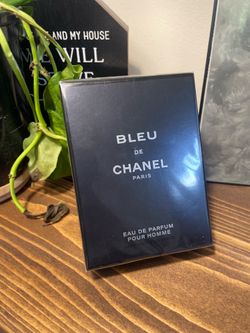 Bleu de Chanel  Paris