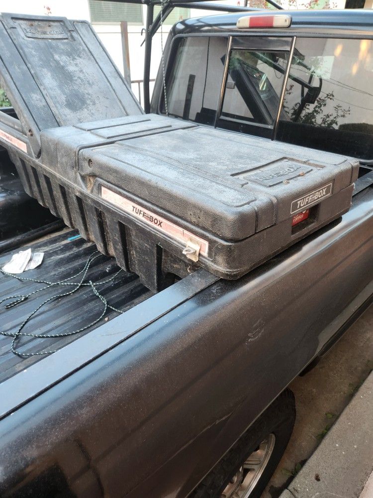 Plastic Small Pick Up Truck Toolbox (Ranger, Toyota... Etc)