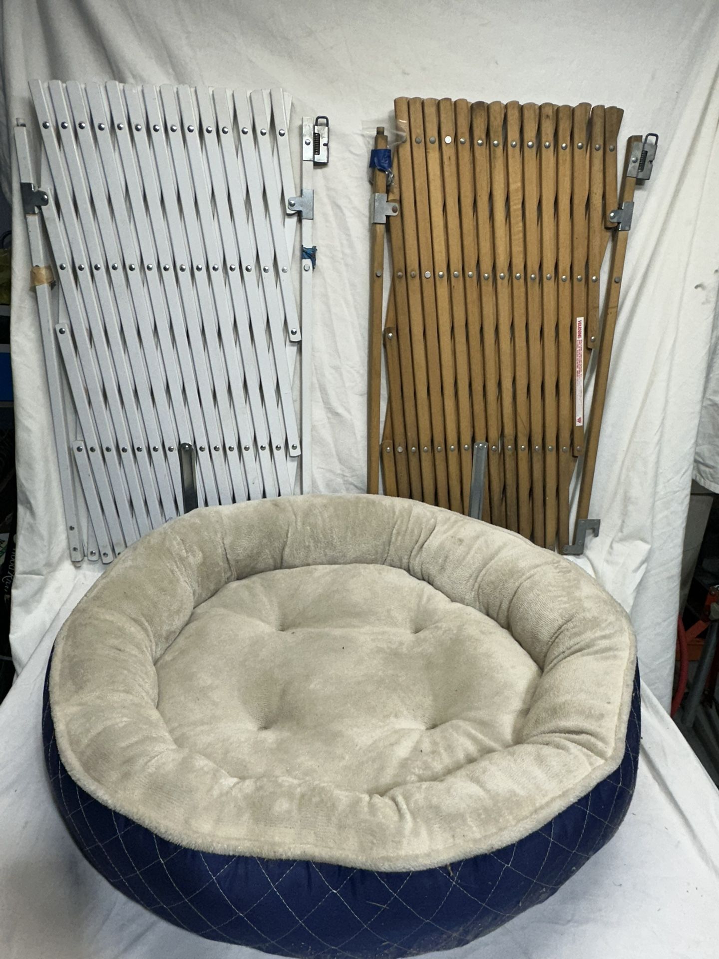 Dog Bed and 2 Expandable Gates.