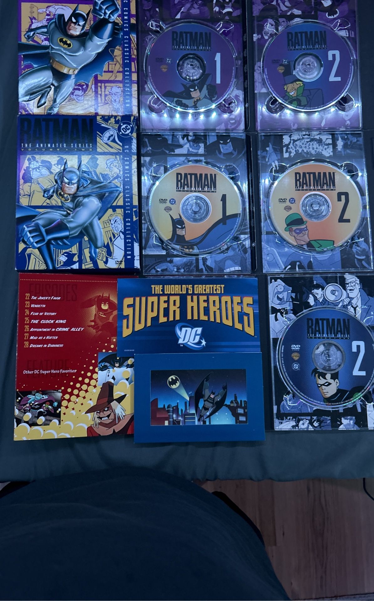 The Batman Animated TV Show Vol 1-4 (MISSING 2 DISCS‼️‼️)