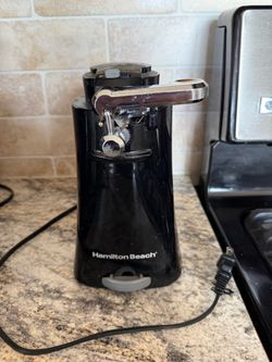 Electric can opener