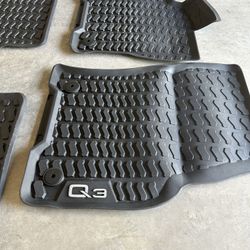 Audi Q3 Floor Mats 