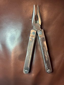 Leathermen tools
