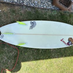 Eisaku Surfboard - 5'10 Fish