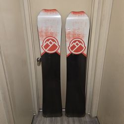 Brand New Snowboards 158 cm Wide And 161 cm