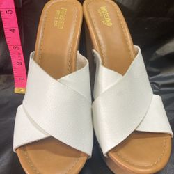 Women’s wedge heels size 7