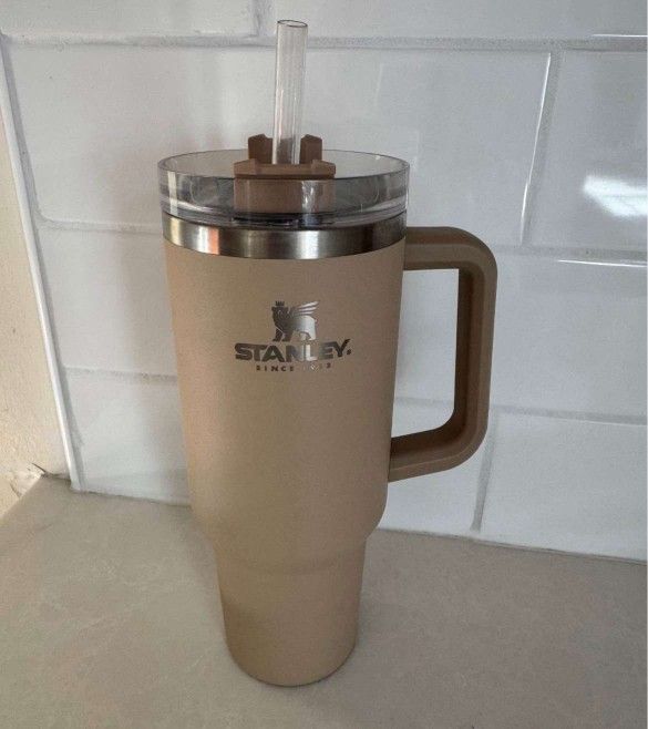 stanley 40 ounce