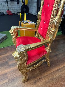 Red Throne Chair