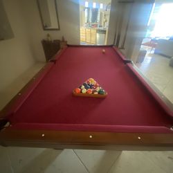 Billiards Table 400