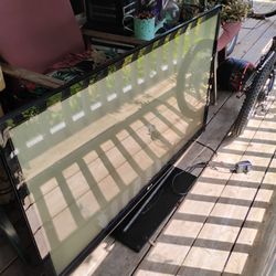 LG Tv Works Great But Have To Sell 