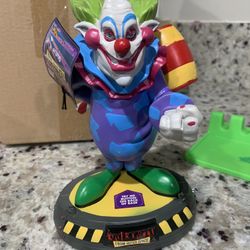Killer Klowns Jumbo Statue
