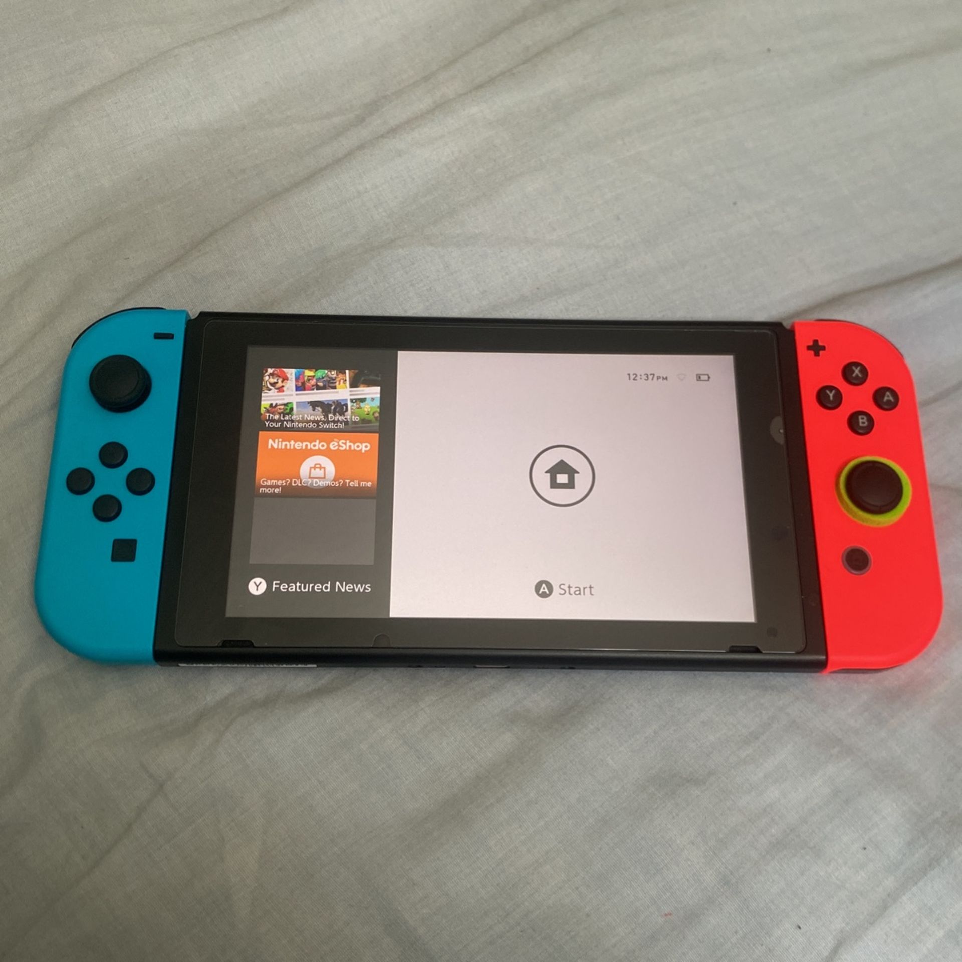 Nintendo Switch Blue And Red
