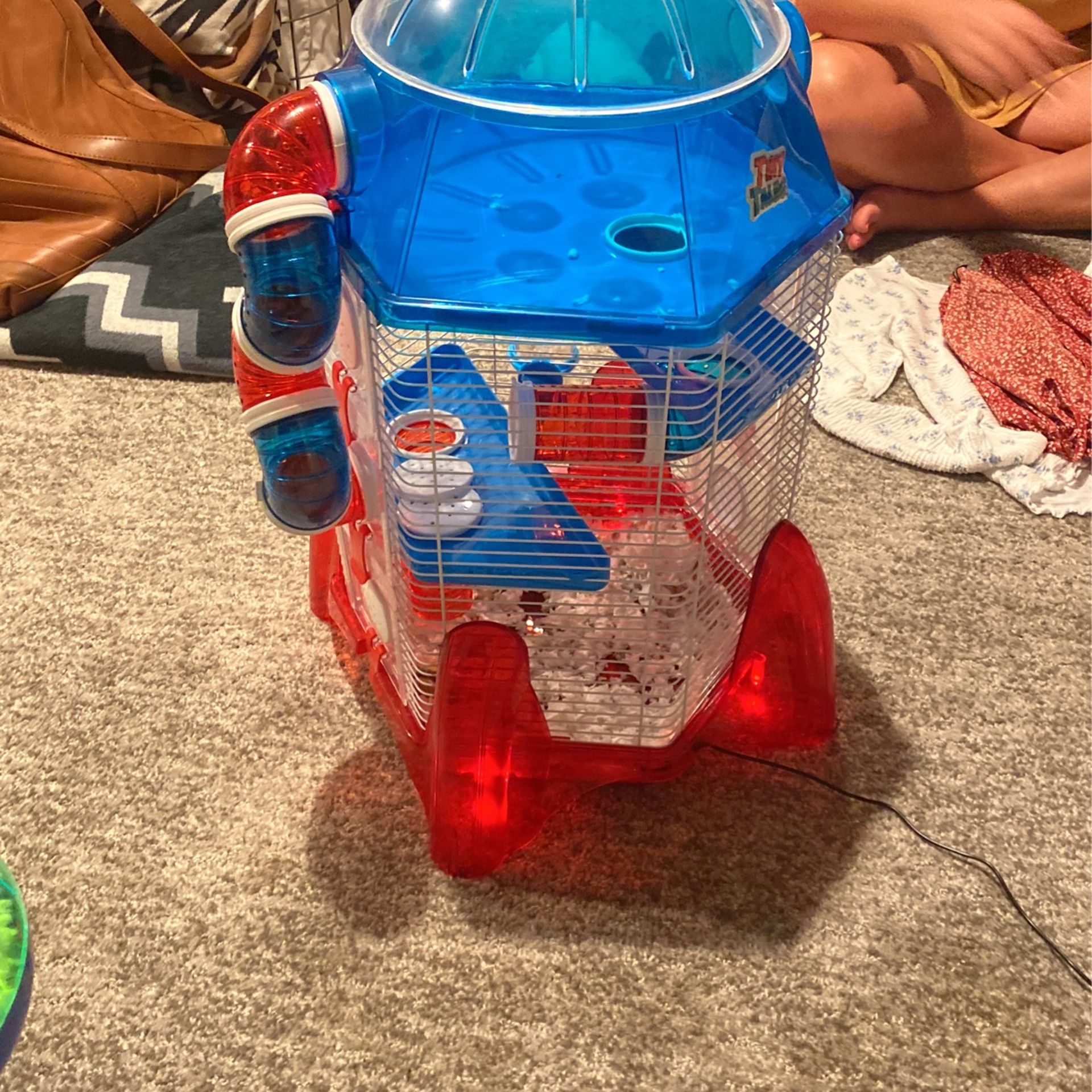 Light Up Rocket Ship Hamster Cage Lights Up *hamster Not Included* RIP Sprinkles