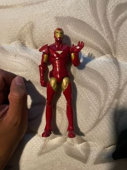 Marvel legends iron man