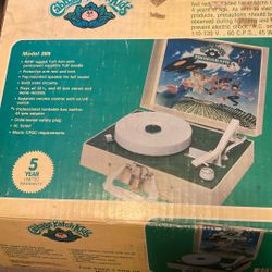 Cabbage Patch kids Record player 