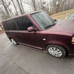 2005 Scion xB