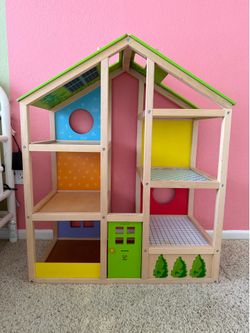 Doll house