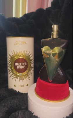 Divine Elixir Perfume ✨