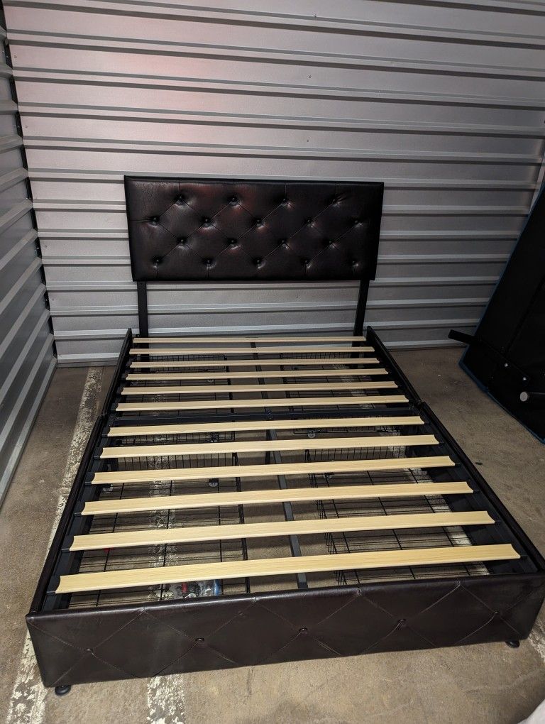 Queen Sz Bed Frame With Storage
