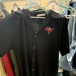 Tommy Bahamas Buccs Shirt 