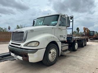 2009 Freightliner Columbia