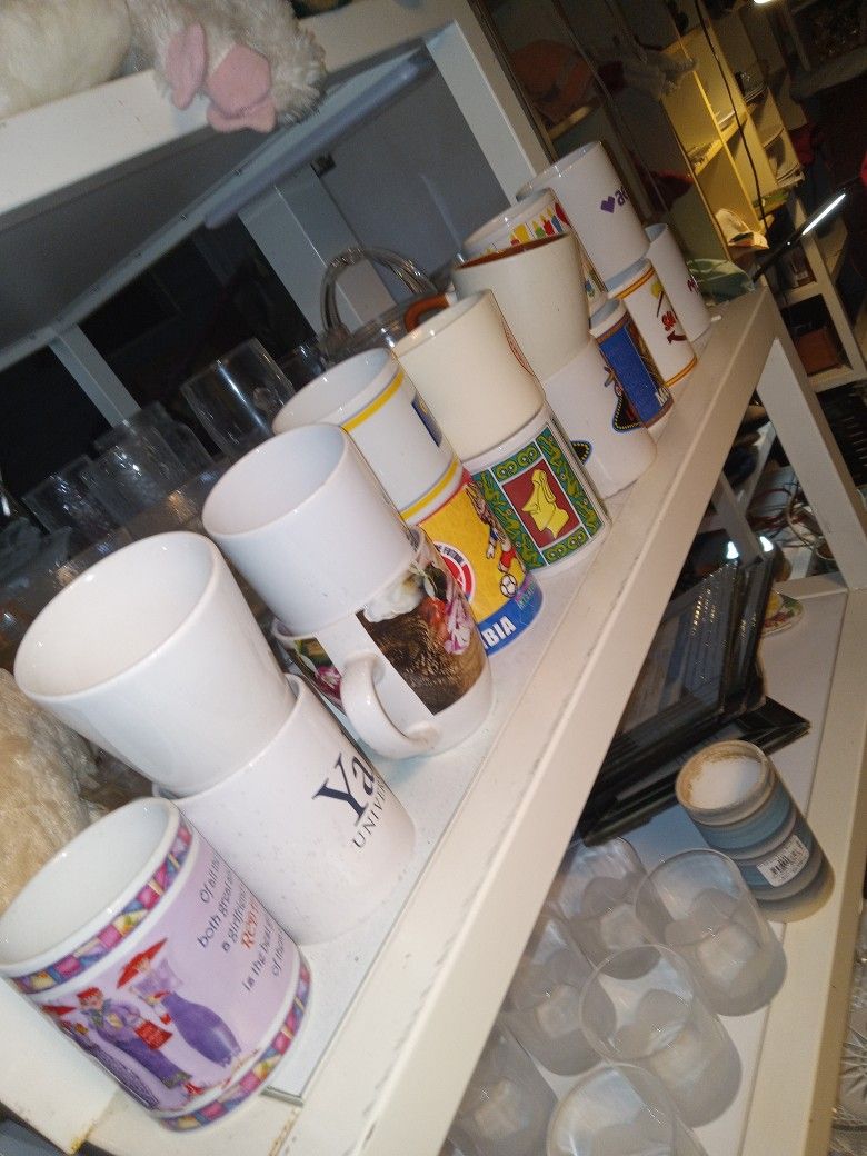 Coffee Mugs 4 For 1 Dollar