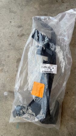 New 2018-2023 Subaru Crosstrek Passenger Sd Front Upper Retainer 57707FL000 Genuine