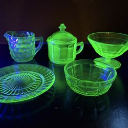 Vintage Uranium  Vaseline Depression Green Glass collection Bowls, Pitchers, Plates