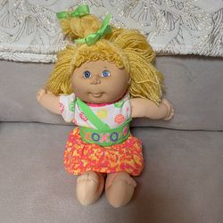 Cabbage Patch Girl Doll With Earrings 