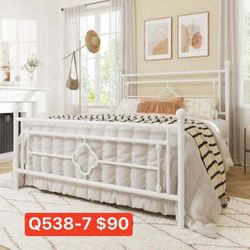 Queen Size Metal Platform Bed Frame with Victorian Vintage Headboard and Footboard, White（538-7）