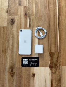 📱 iPhone SE | 256GB | White | Unlocked (Any Carrier)