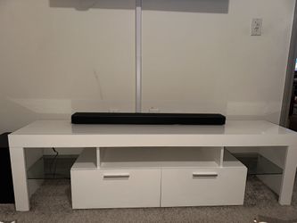 White tv Stand