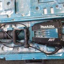 Makita AVT Demo Hammer