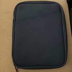 Tablet Pouch 