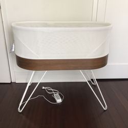 SNOO Smart Sleeper Bassinet