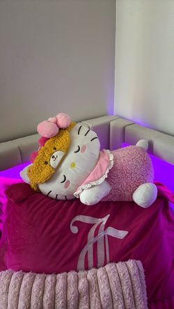 Hello kitty plush  $25 obo