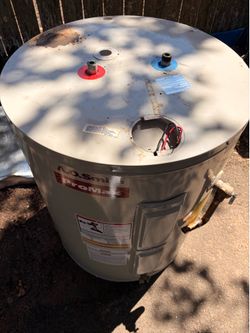 Electric water heater - scrap or reuse