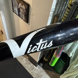 Youth Wood bat 29in 