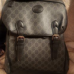 Gucci Bagpack Or Other Bag Read Below Description Before Buying  $ 2  0  0