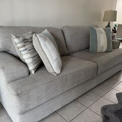 Modern Gray Sofa And Loveseat– Excellent Condition! PLEASE READ DESCRIPTION!