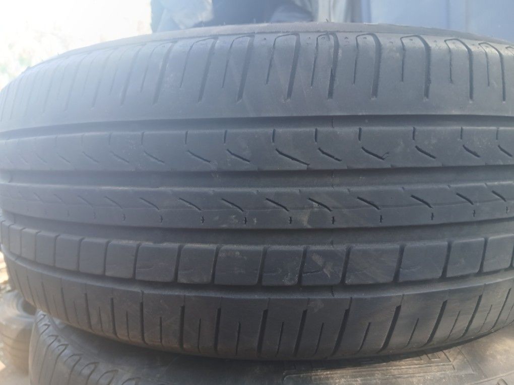 235/55/19 PIRELLI RUN FLAT TIRES ONLY 2 Tires $80 