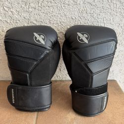 Hayabusa T3 Boxing Gloves Black 14 oz