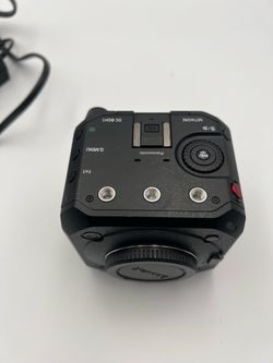 Panasonic LUMIX DC-BGH1 Mirrorless 10.2MP Box Camera *BODY ONLY*
