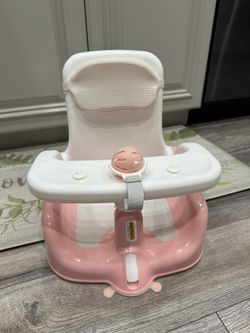 Basically Brand New Baby Bath Seat With Full Recline Mode And Cushioned Headrest