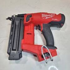 Milwaukee Brad Nailer 18v /18 Gauge Without Battery 