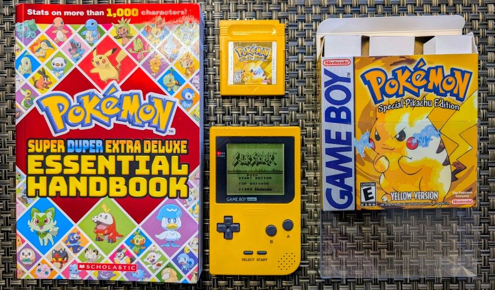 🎮 Vintage Nintendo Game Boy Pocket (Yellow) + Pokémon Yellow (Boxed) + Pokémon Handbook