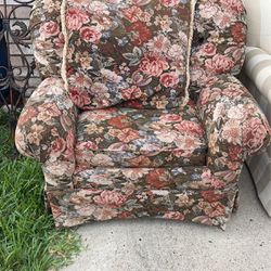 Flower Sofa With Round Large Otterman 