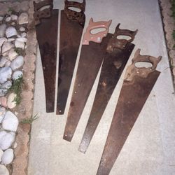 5  Old School Wood Saws