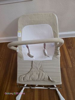 Baby Bouncer Rocker with Toy Bar