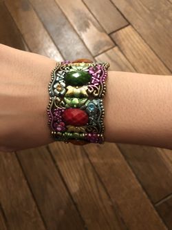 Women’s bracelet